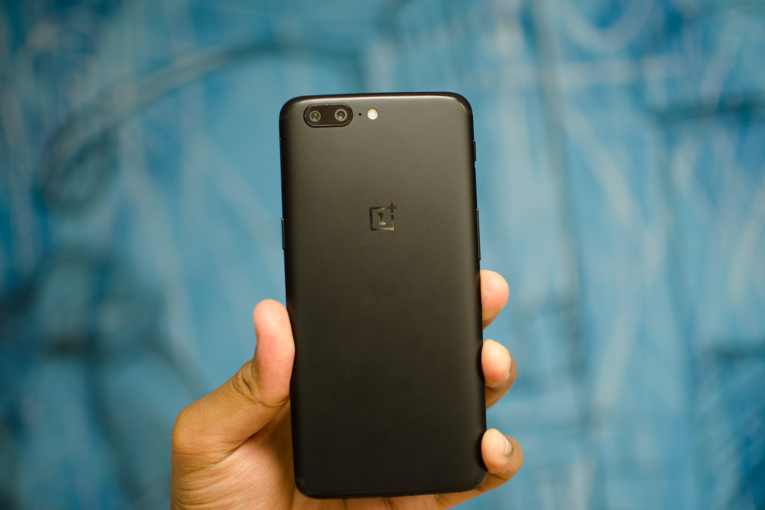 Huawei P20 vs OnePlus 5T