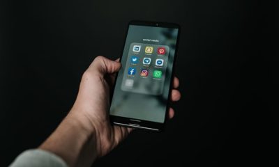 Social Media 400x240